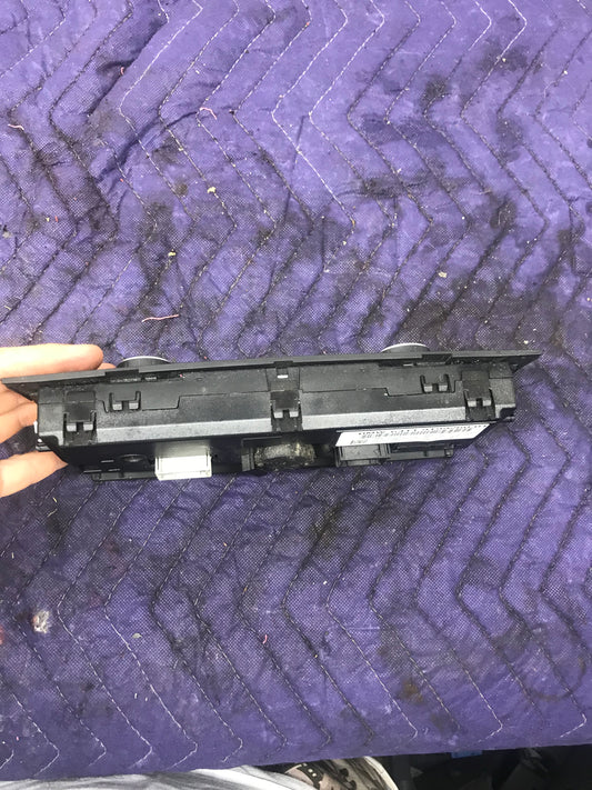 E88- E82 E90 E92 HVAC HEATER A/C CLIMATE CONTROL SWITCH OEM SKU 340