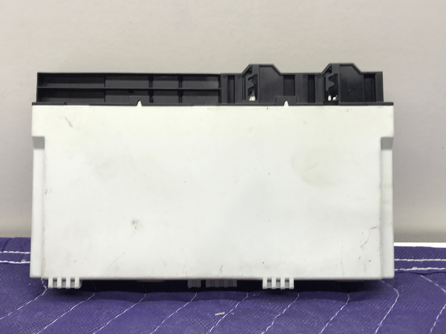 2009-2016 F1X CONTROL UNIT SEAT ADJUSTMENT MODULE SKU 95