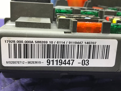 E9X POWER DISTRIBUTION FUSE BOX JUNCTION MODULE  SKU 271