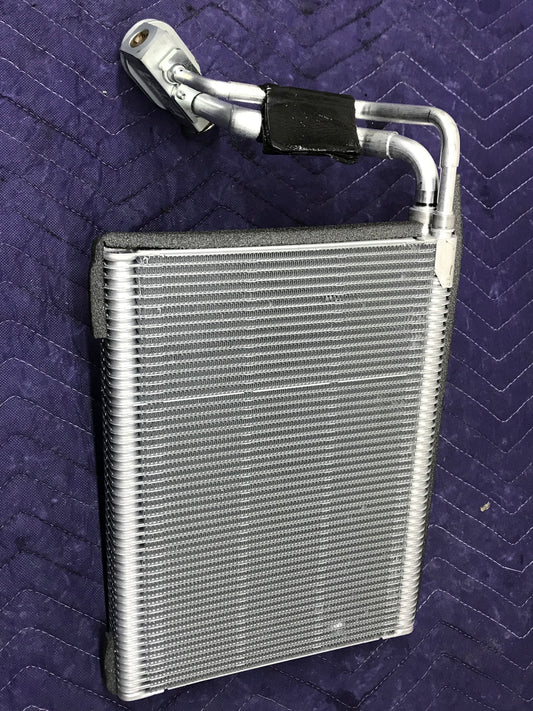 F3X NEW AIR CONDITIONING AC EVAPORATOR W/ EXPANSION VALVE VALEO SKU 201