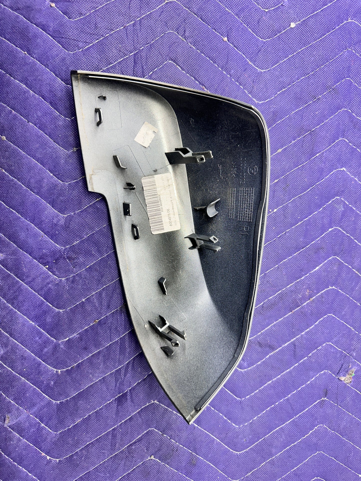RIGHT COVERING CAP OUTSIDE MIRROR F2X   SKU 68