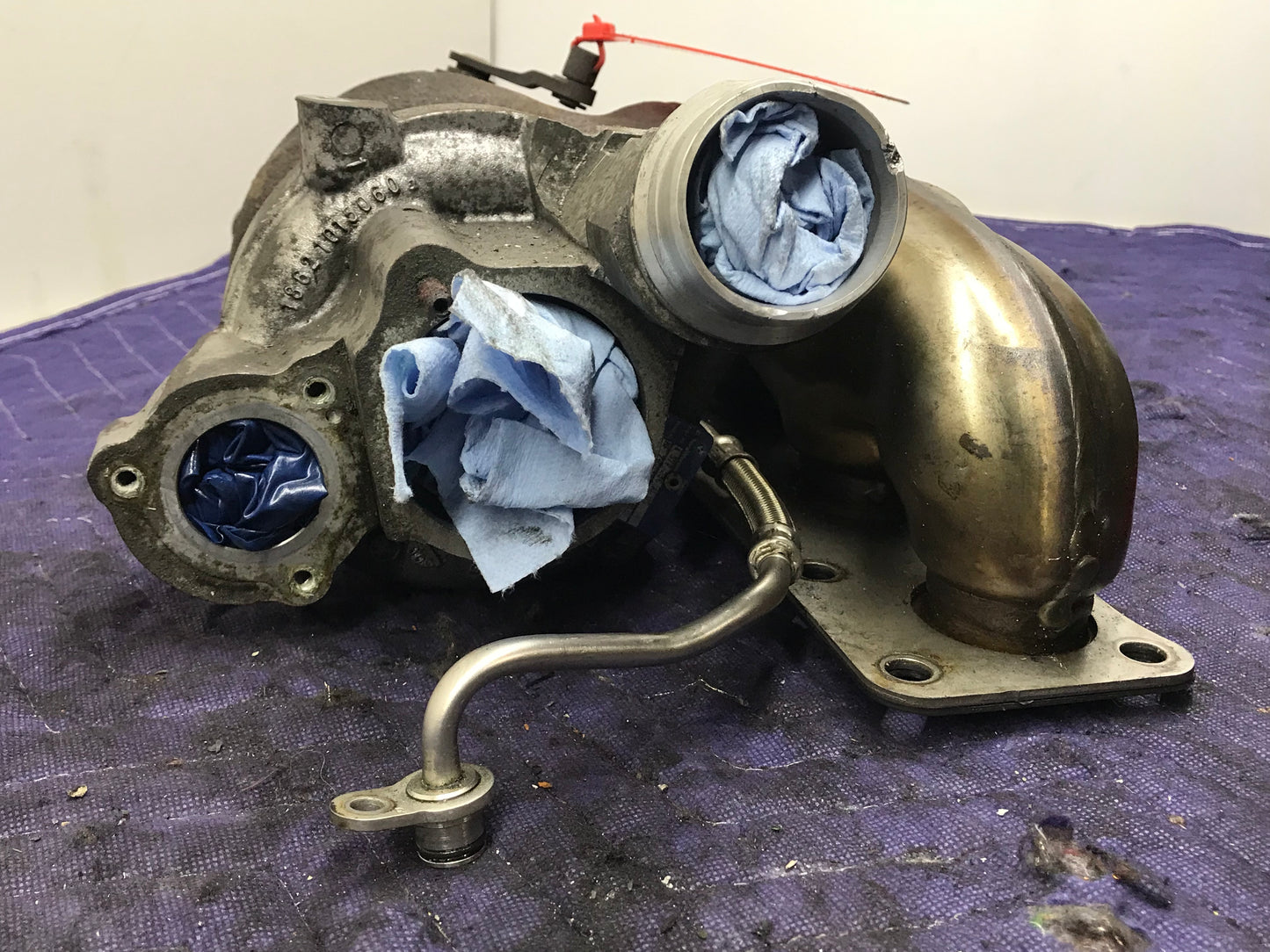 2009-2015 E9X/F2X/E8X/F3X N55 ENGINE TURBO TURBOCHARGER W/EXHAUST MANIFOLD PWG  SKU 179