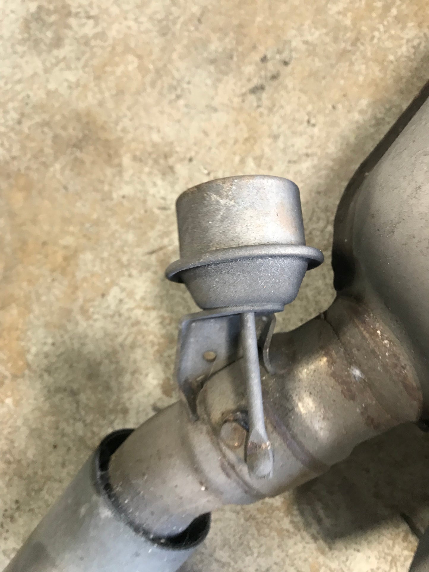 E9X 335I MUFFLER SKU 305