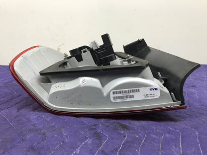 2009-2011 E90 REAR RIGHT SIDE TAILLIGHT NOTE FAIL SKU 222