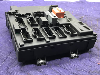 E86 Z4 FUSE BOX INTERIOR DASH  SKU 270