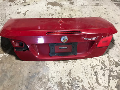 E93 TRUNK PRELCI SKU 303