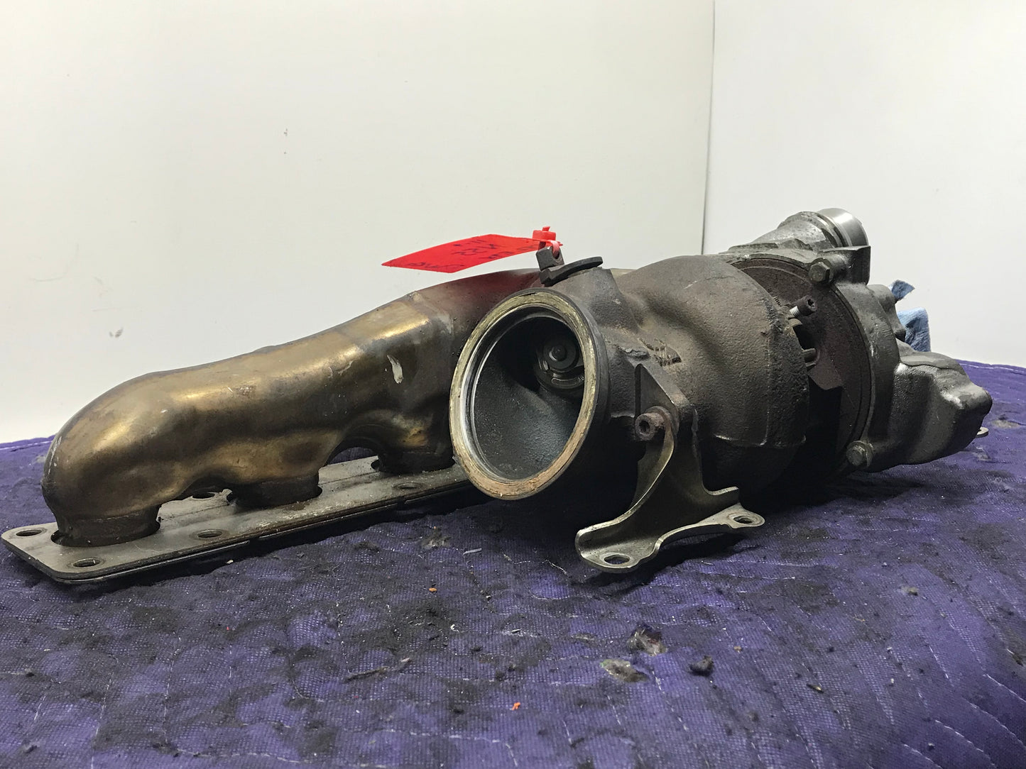 2009-2015 E9X/F2X/E8X/F3X N55 ENGINE TURBO TURBOCHARGER W/EXHAUST MANIFOLD PWG  SKU 179