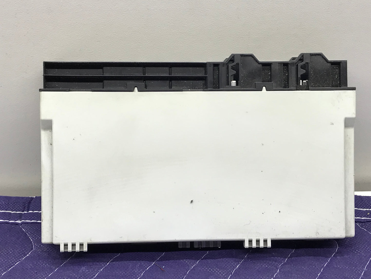 2011-2016 F3X CONTROL UNIT SEAT ADJUSTMENT MODULE SKU 87