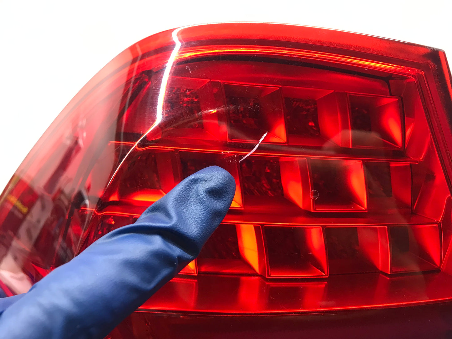E90 REAR LEFT SIDE TAILLIGHT LCI SKU 216