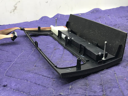 E9X CENTER CONSOLE HEATED SEATS SWITCH W/TRIM SKU 285