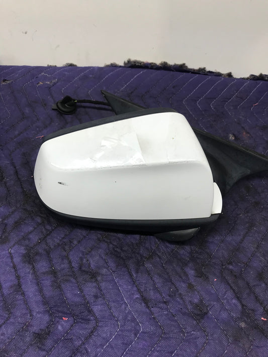 BMW E60 FRONT RIGHT SIDE VIEW MIRROR POWER OEM  SKU 371