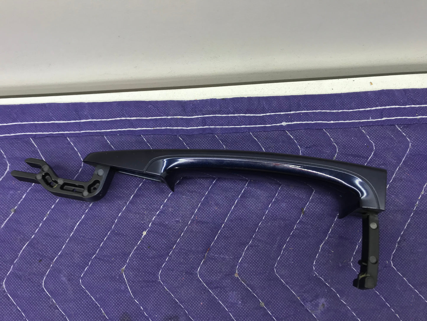 2013-2017 F3X REAR LEFT SIDE EXTERIOR DOOR HANDLE IMPERIALBLAU OEM PRE LCI SKU 81
