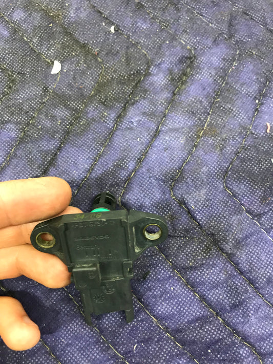 BMW E70 E71 E90 F01 F10 AIR INTERCOOLER PRESSURE SENSOR  SKU 396
