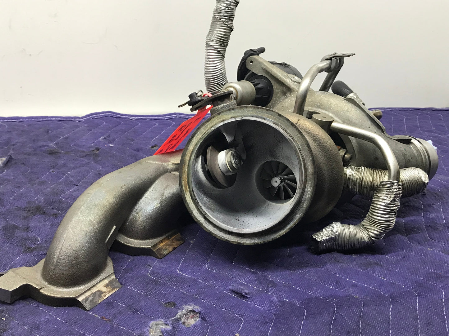 B48 ENGINE TURBO TURBOCHARGER W/MANIFOLD SKU 164