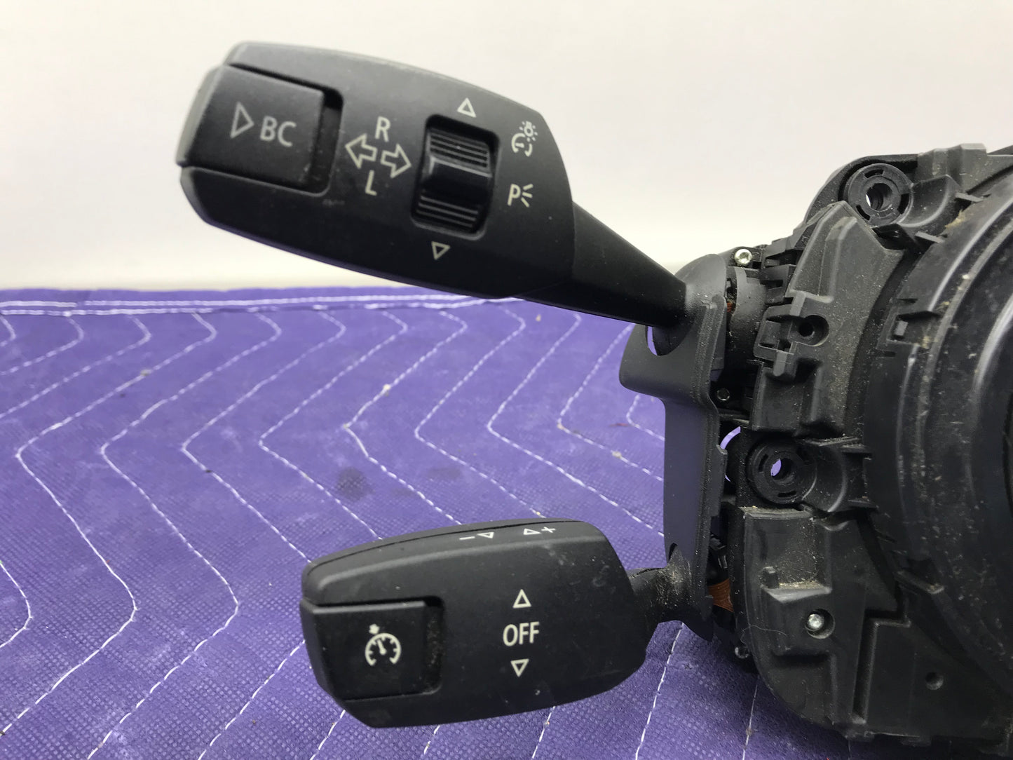 2006-2013 E82 E88 SWITCH UNIT STEERING COLUMN MULTIFUNCTION  SKU 84