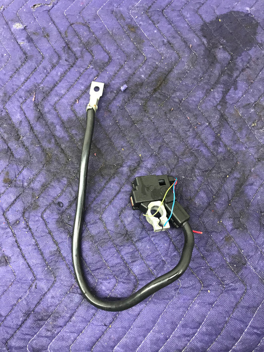 2011-2016 BMW 535I 535XI F10 TRUNK BATTERY GROUND WIRE OEM SKU 477