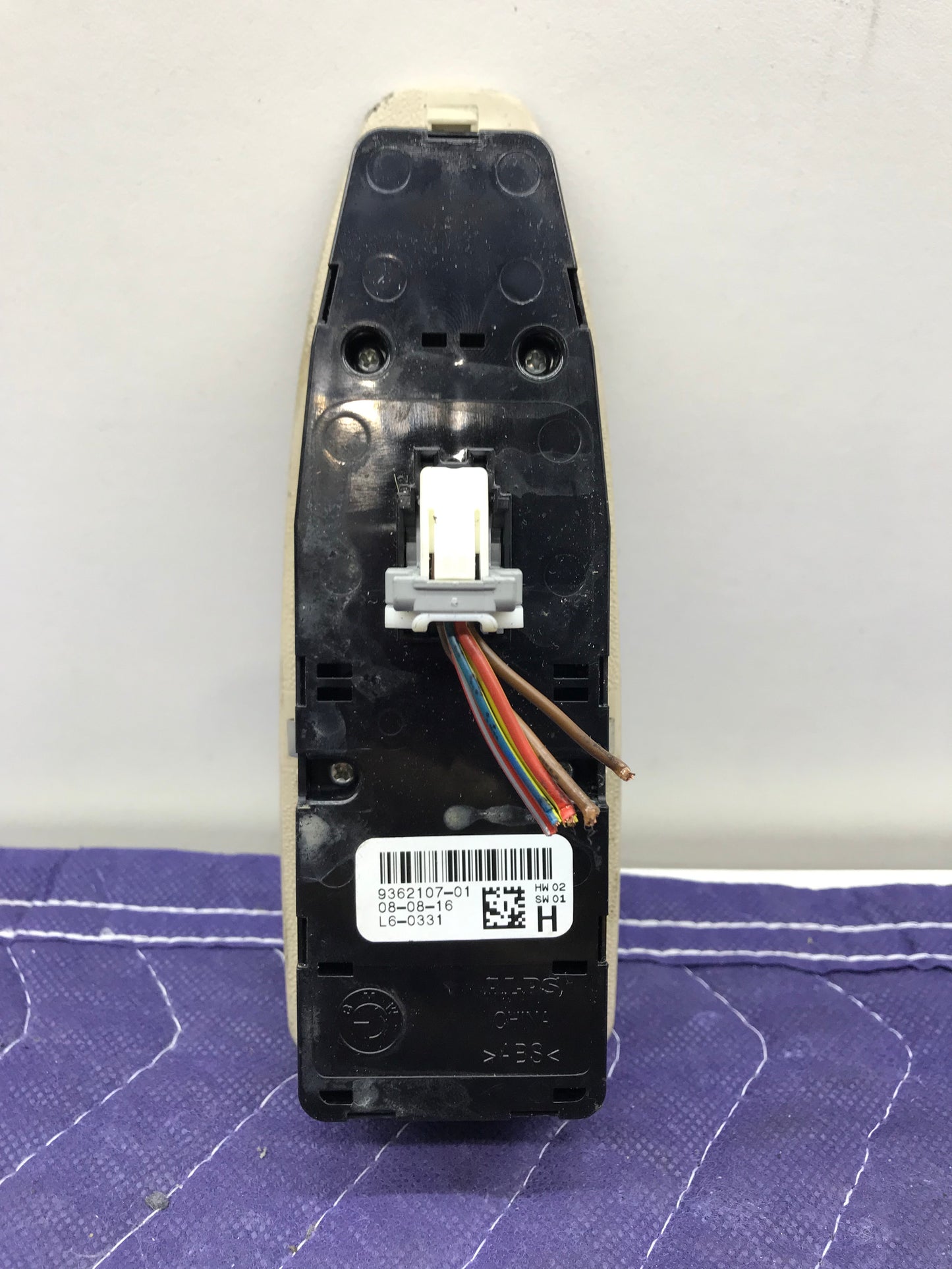 2011-2018 F30 LEFT DRIVER DOOR MASTER POWER WINDOW SWITCH SKU 106