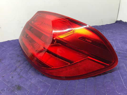 2012-2017 F3X RIGHT REAR TAILLIGHT PASSENGER SIDE PRE LCI SKU 219