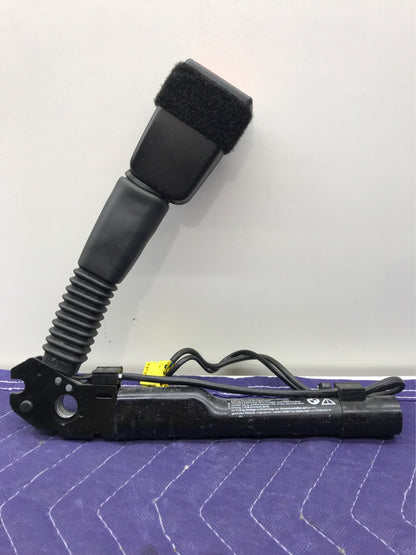 2013-2017 F33 LEFT FRONT DRIVER SEATBELT BUCKLE TENSIONER  SKU 101