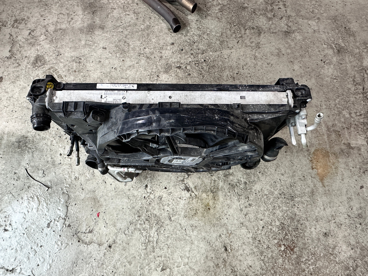 E92 E93 335I N54 MAIN RADIATOR COOLING ASSEMBLY SET AUT SKU 318