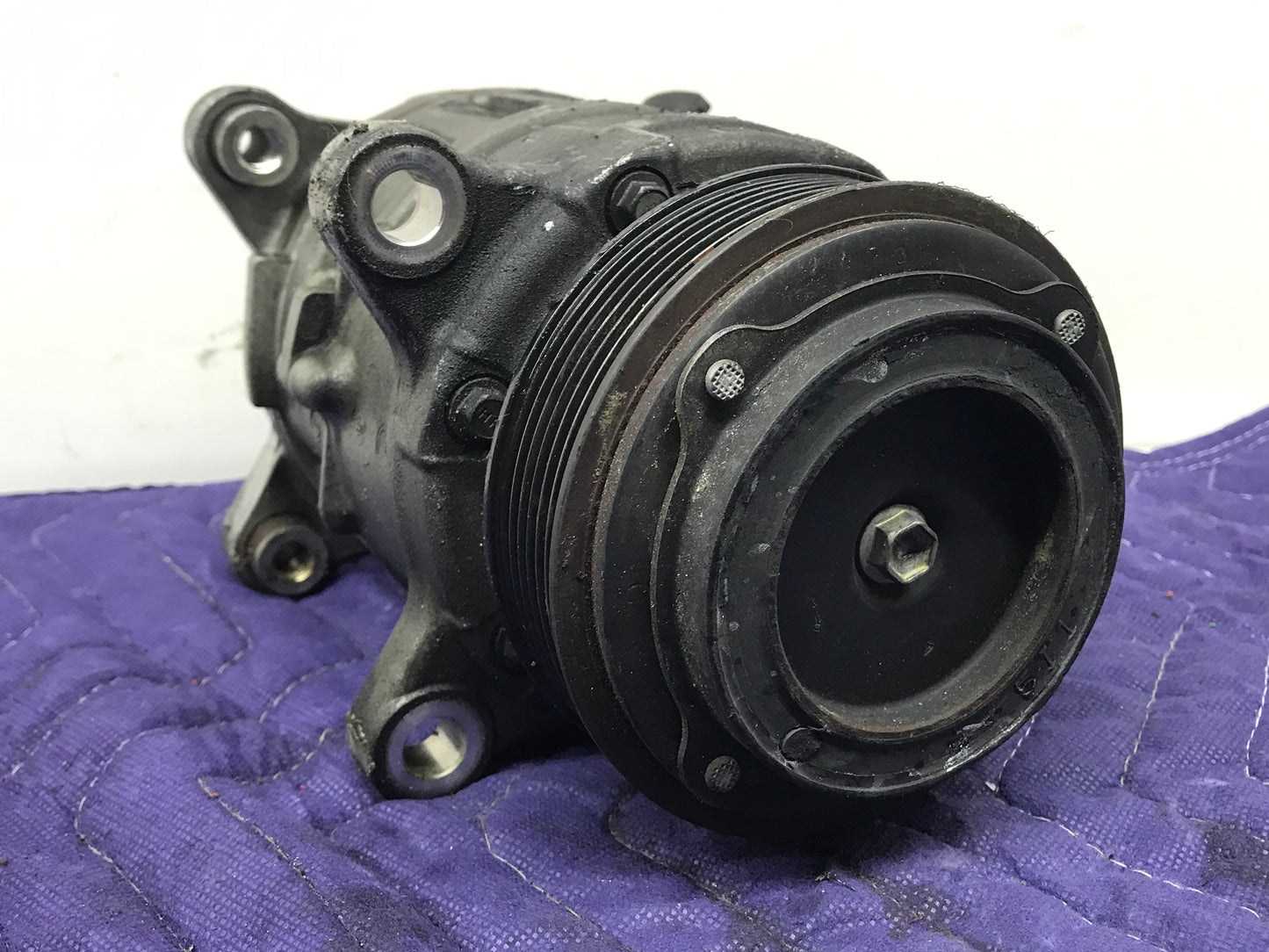 F3X/F2X A/C AIR CONDITION COMPRESSOR PUMP SKU 252