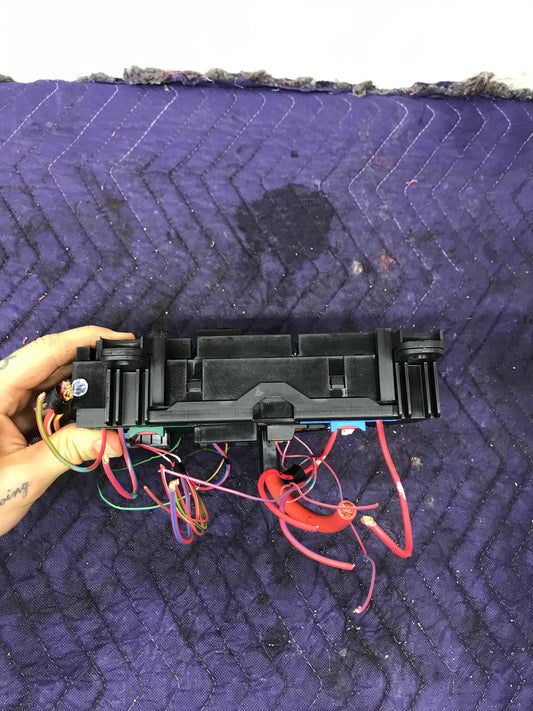 2011-16 BMW 5 SERIES REAR JUNCTION FUSE BOX OEM SKU 464