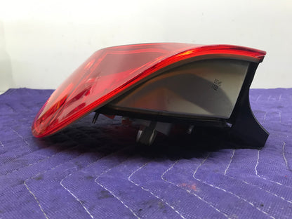 E90 REAR RIGHT SIDE TAILLIGHT LCI SKU 215