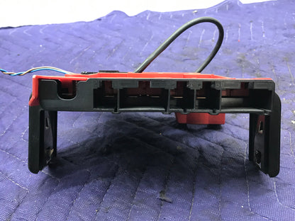 E9X BATTERY POWER DISTRIBUTION JUNCTION FUSE BOX  SKU 280