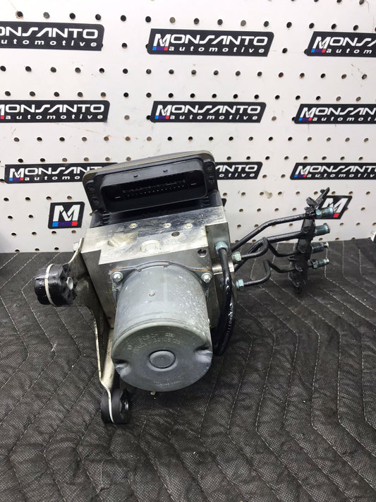 ABS DYNAMIC STABILITY BRAKE ABS PUMP BMW F10 F11 F12 F13 XDRIVE SKU 1133