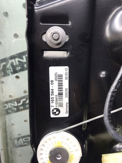 2008-13 BMW 135I 128I E88 REAR RIGHT HAND WINDOW REGULATOR W/ MOTOR SKU 1246