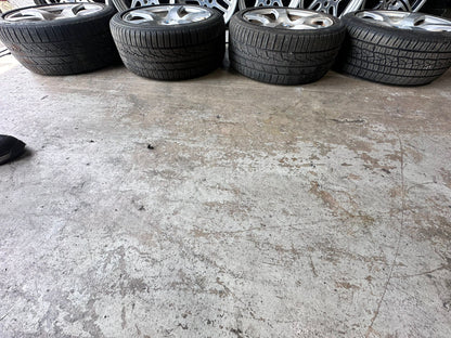 4 RIMS BMW 17R  TIRE BAD  SKU 1343