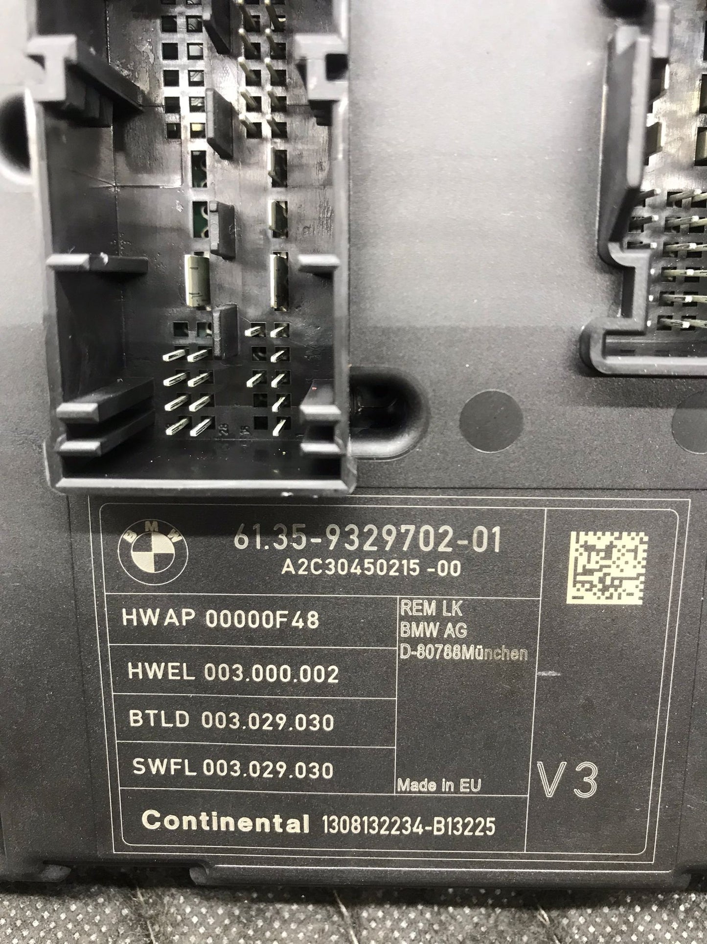 2012-2021 BMW 2,3,4-SERIES REAR BODY FUSE CONTROL MODULE RELAY OEM  SKU 1388