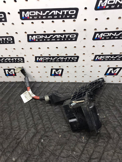 2012-2018 BMW 320I EXTERNAL IGNITION DISTRIBUTION BATTERY TERMINAL SKU 1414