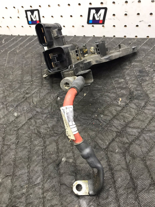 2012-2018 BMW 320I EXTERNAL IGNITION DISTRIBUTION BATTERY TERMINAL SKU 1414