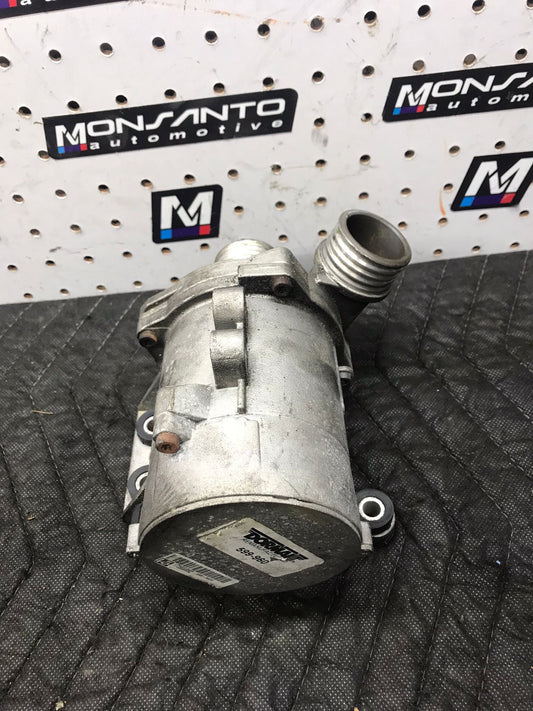 ENGINE WATER PUMP DORMAN E90 E88 128I 328I  SKU 1470