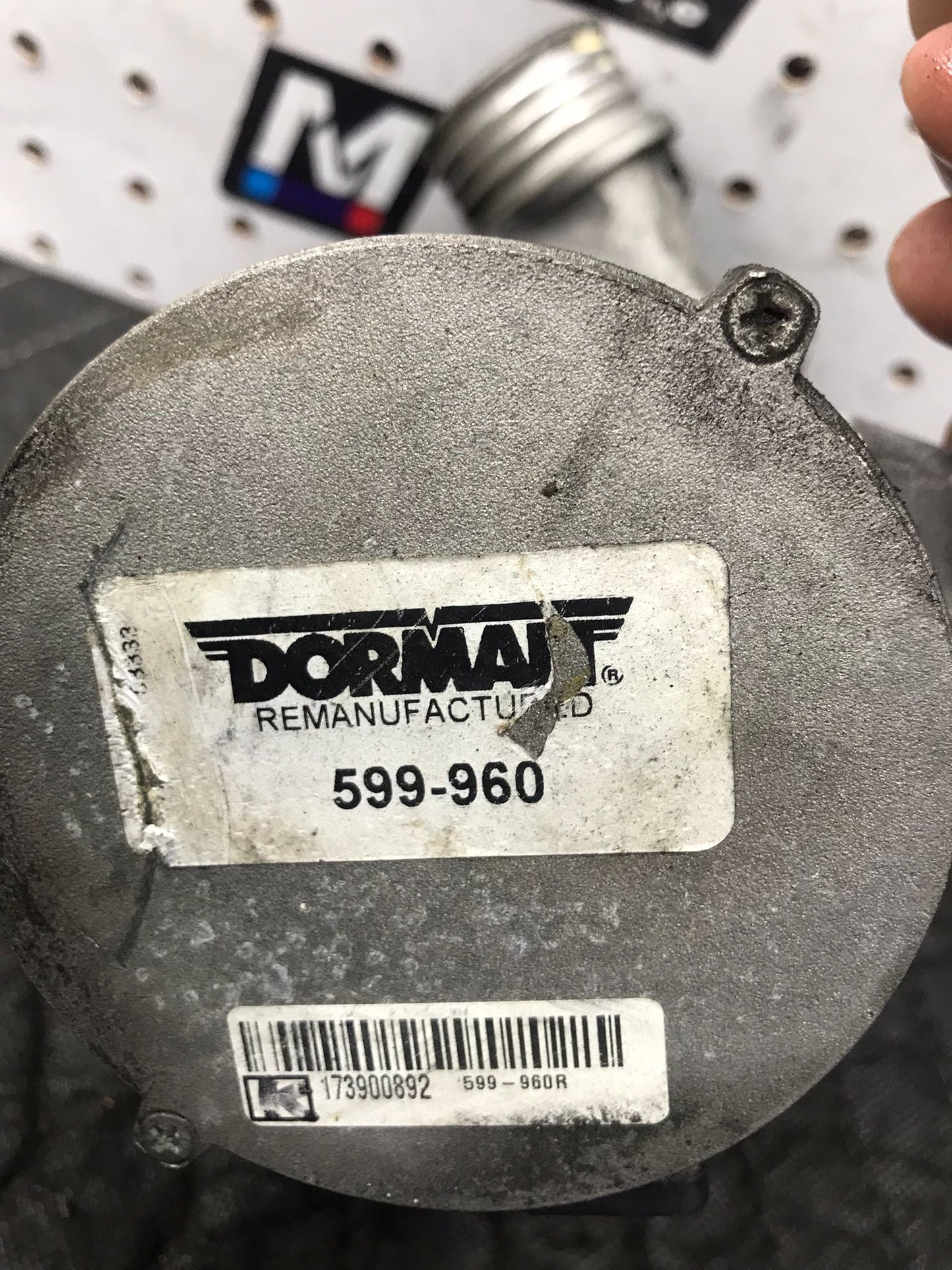 ENGINE WATER PUMP DORMAN E90 E88 128I 328I  SKU 1470