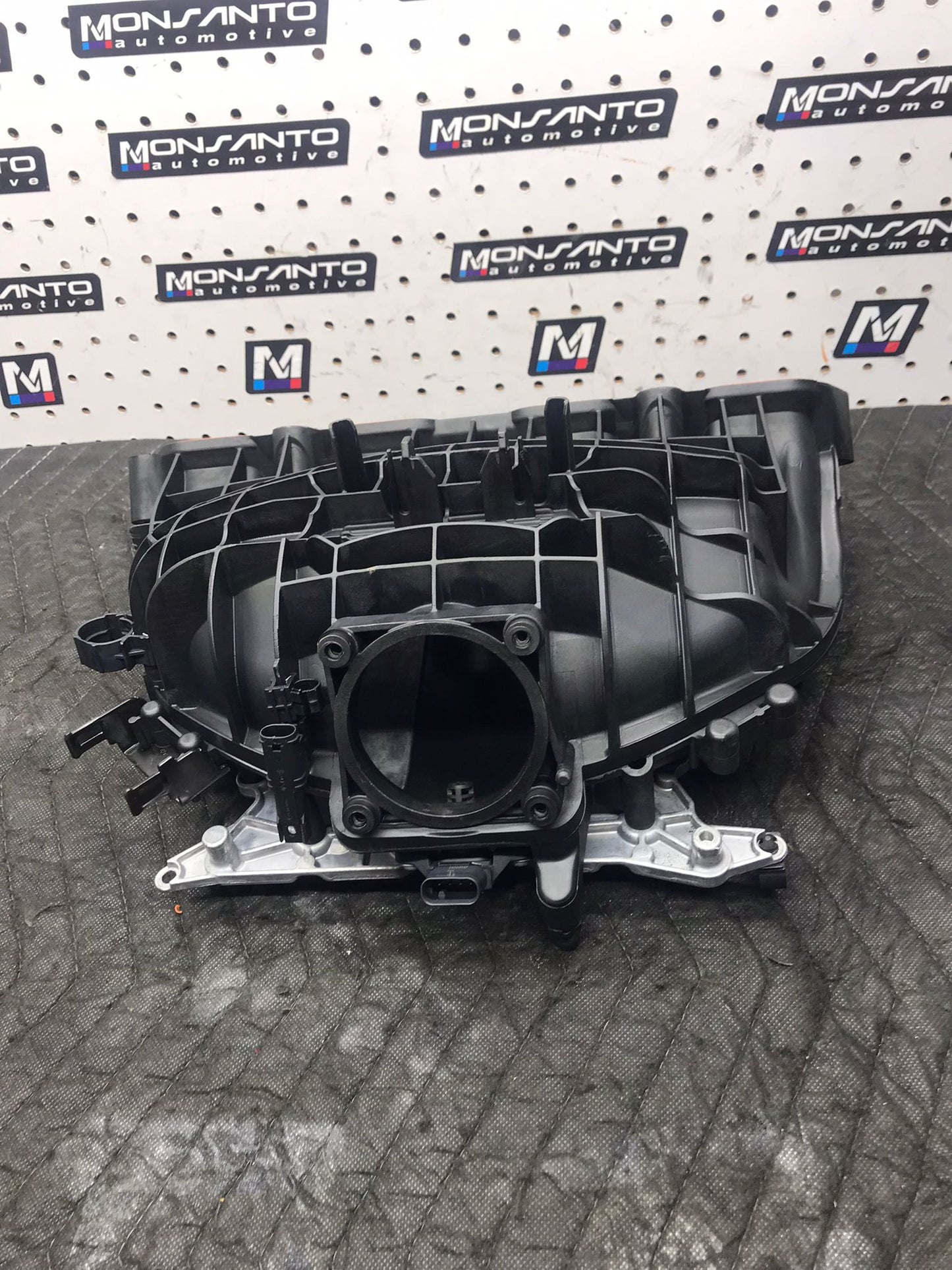 2014 BMW 320I SEDAN F30 - N20 AIR INTAKE MANIFOLD SKU 1481