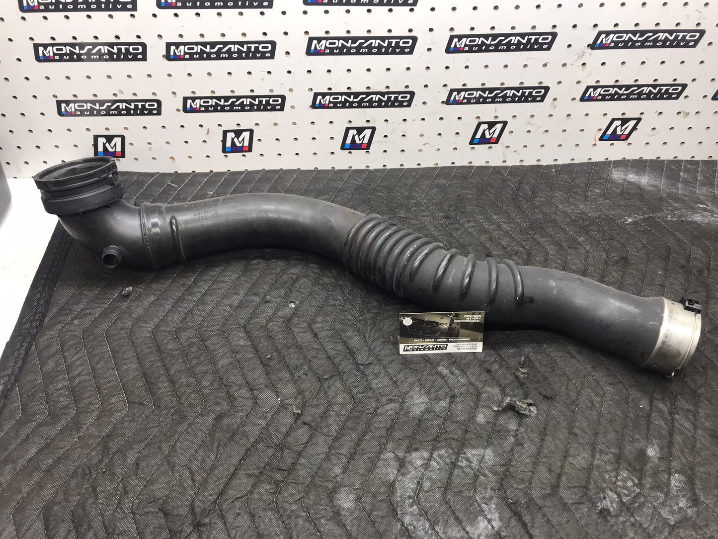 2012-2016 BMW F30 CHARGE AIR DUCT INTAKE PIPE OEM SKU 1536