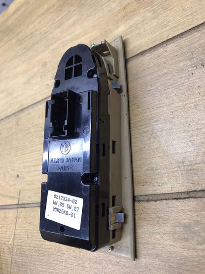 2011-2018 F30 LEFT DRIVER DOOR MASTER POWER WINDOW SWITCH SKU 1613