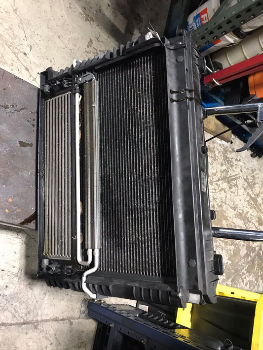 BMW 08-10 E60 535I NOT FAN ENGINE RADIATOR OIL COOLER CONDENSER INTERCOOLER OEM SKU 1617