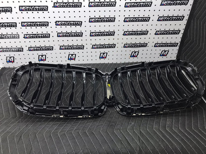 2019 - 2020 20 BMW X5 G05 FRONT CENTER CHROME GRILLE GRILL OEM SKU 500
