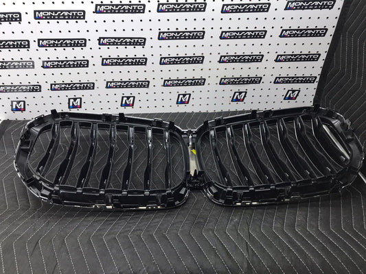 2019 - 2020 20 BMW X5 G05 FRONT CENTER CHROME GRILLE GRILL OEM SKU 500