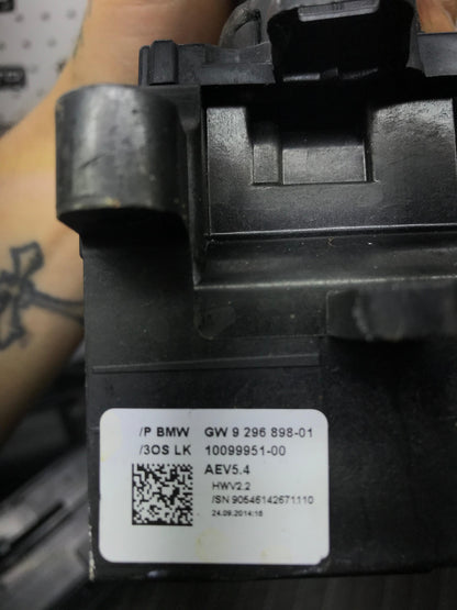 2012 - 2018 BMW 335I AUTO TRANSMISSION GEAR SHIFTER SELECTOR OEM SKU 541