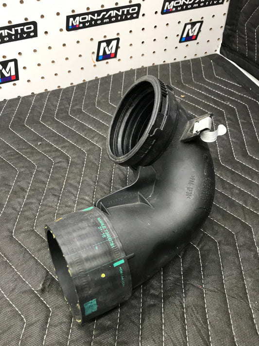 2015 - 2019 BMW 3 SERIES F8X M3  HOSE TUBE PIPE AIR INTAKE CLEANER OEM J PIPE  SKU 543