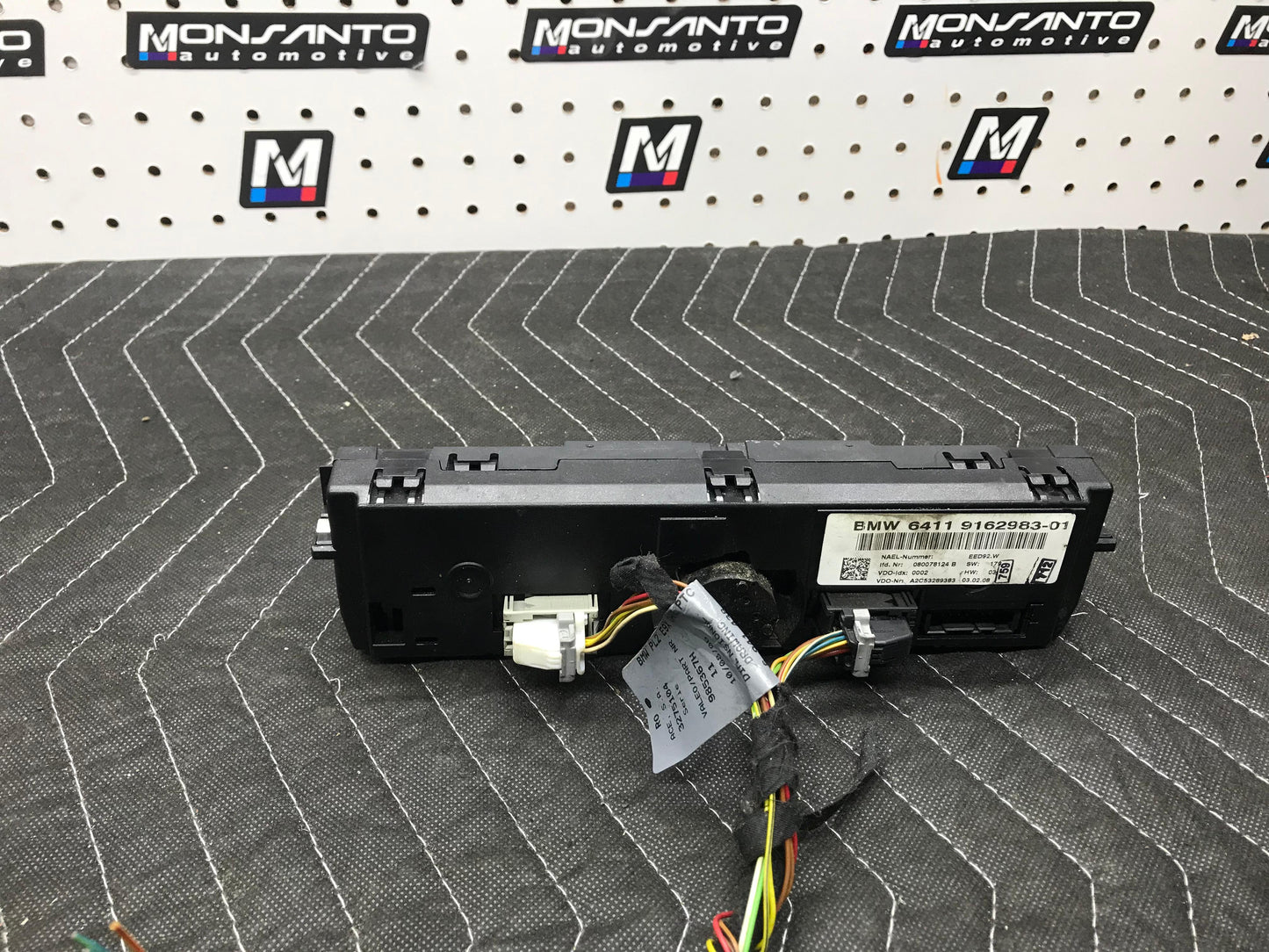 BMW E88 E82 E90 E92 1/3 SERIES AIR CONDITIONING AC CLIMATE CONTROL SWITCH OEM SKU 545