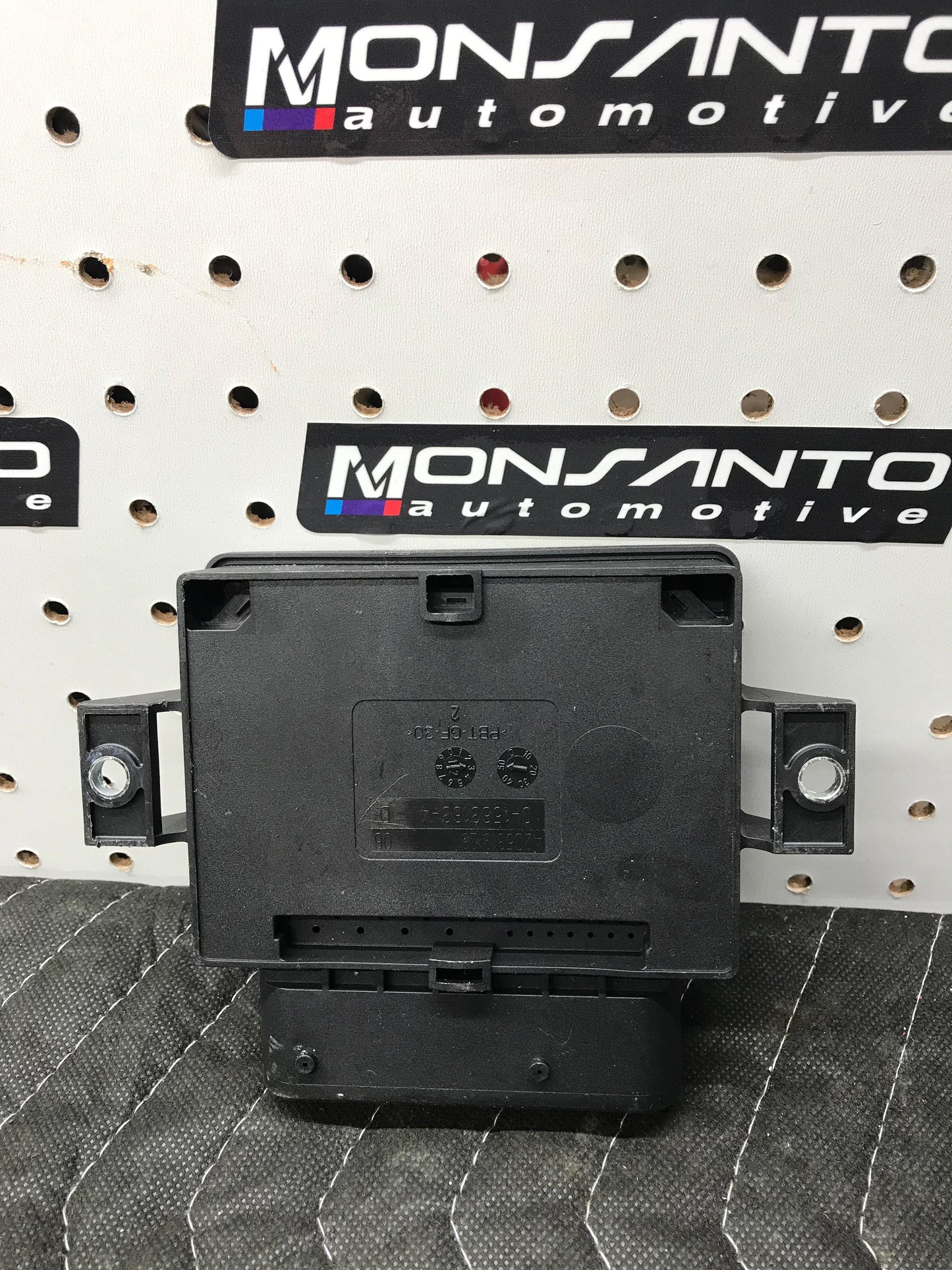 2011 2012 2013-2016 BMW 528I F10 PARKING BRAKE CONTROL UNIT MODULE 231220-10 OEM SKU 590