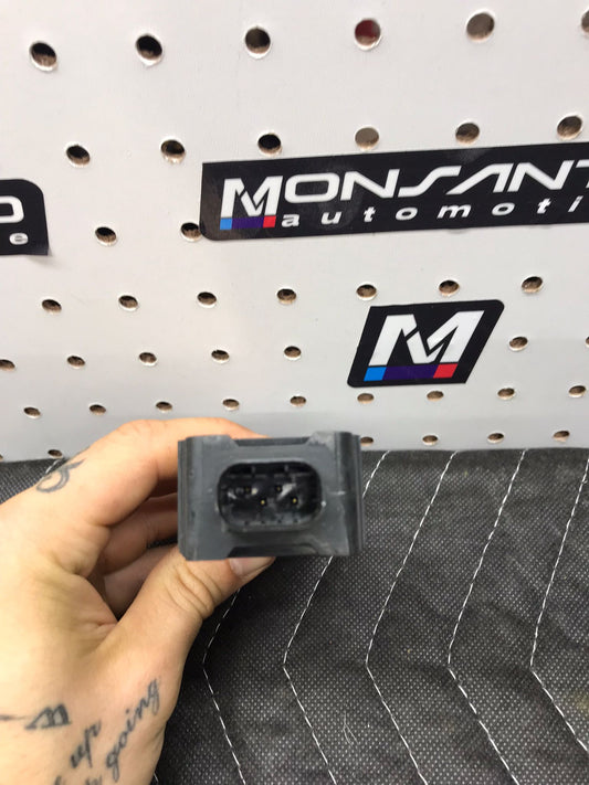 BMW 535I F10 TYRE PRESSURE CONTROL MODULE 2010-2016 OEM 6857938 SKU 636