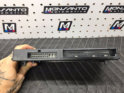2010-2013 BMW 335I E93 LEFT DASH BCM BODY CONTROL JUNCTION MODULE UNIT OEM SKU 650