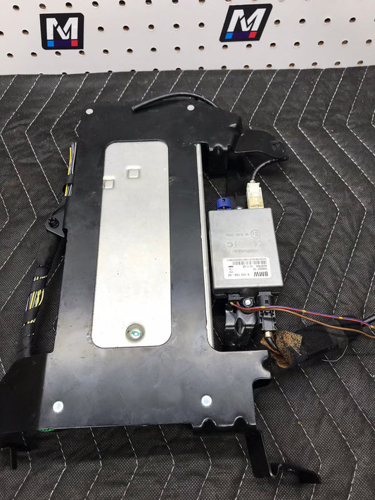 BMW X6 X5 E71 E70 (08-14) BLUETOOTH MODULE COMMUNICATION OEM 2008-2010 BMW 528I E60 USB HUB AUDIO AN SKU 651