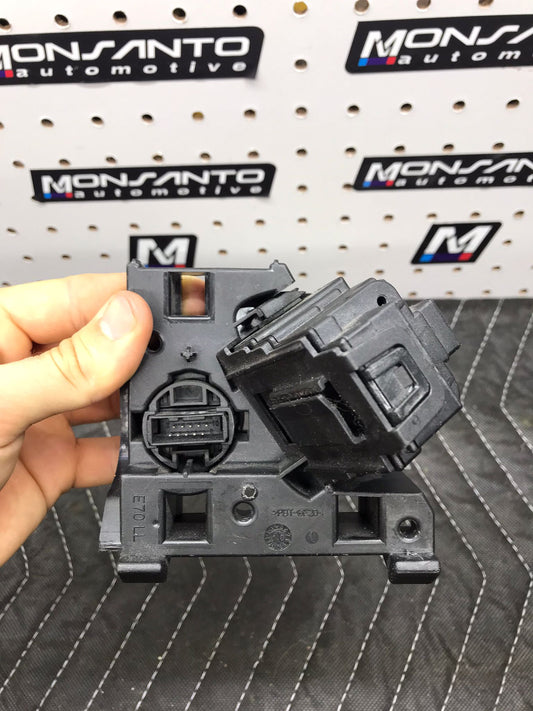 BMW E90 E91 OEM IGNITION SWITCH LOCK CONTROL MODULE KEY SKU 654